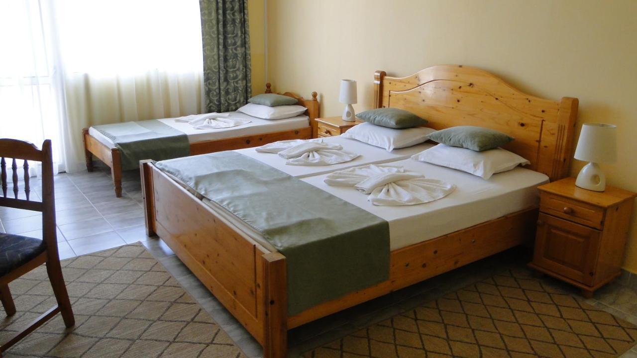 Stemak Hotel Pomorie Eksteriør billede