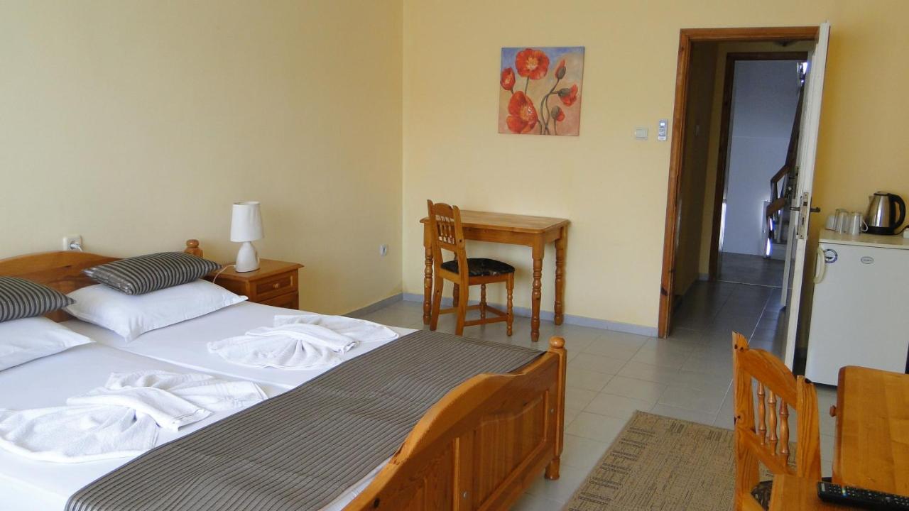 Stemak Hotel Pomorie Eksteriør billede