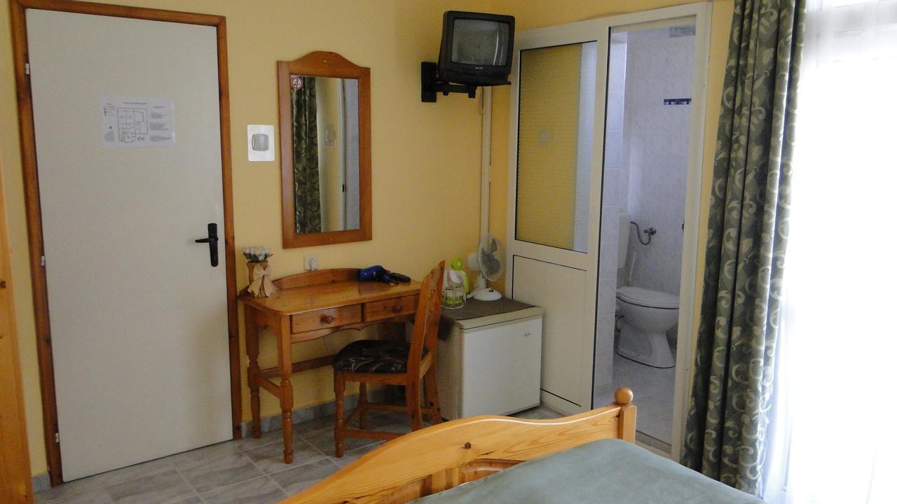 Stemak Hotel Pomorie Eksteriør billede